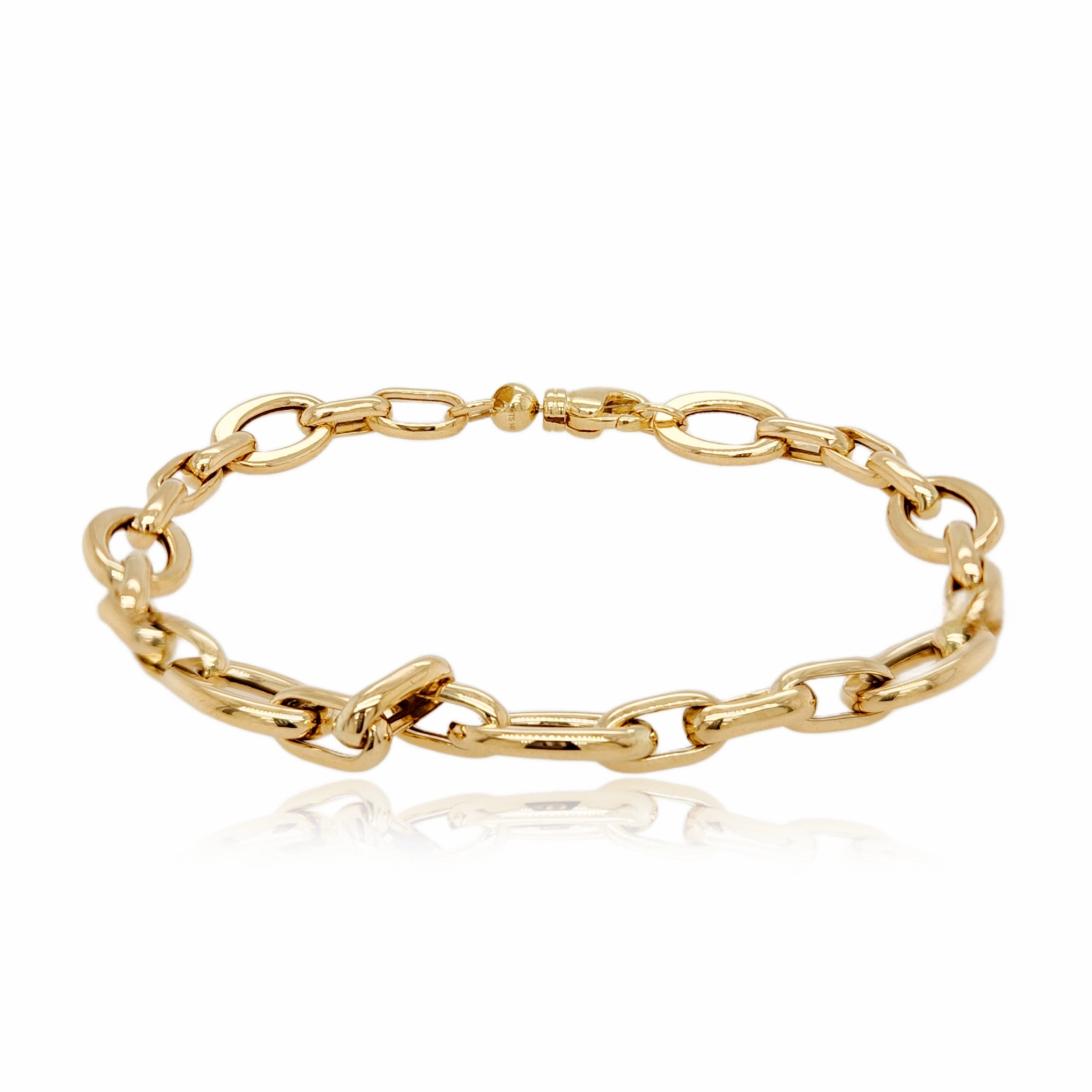 All-Age Appropriate 14k Gold Oval Link Bracelet