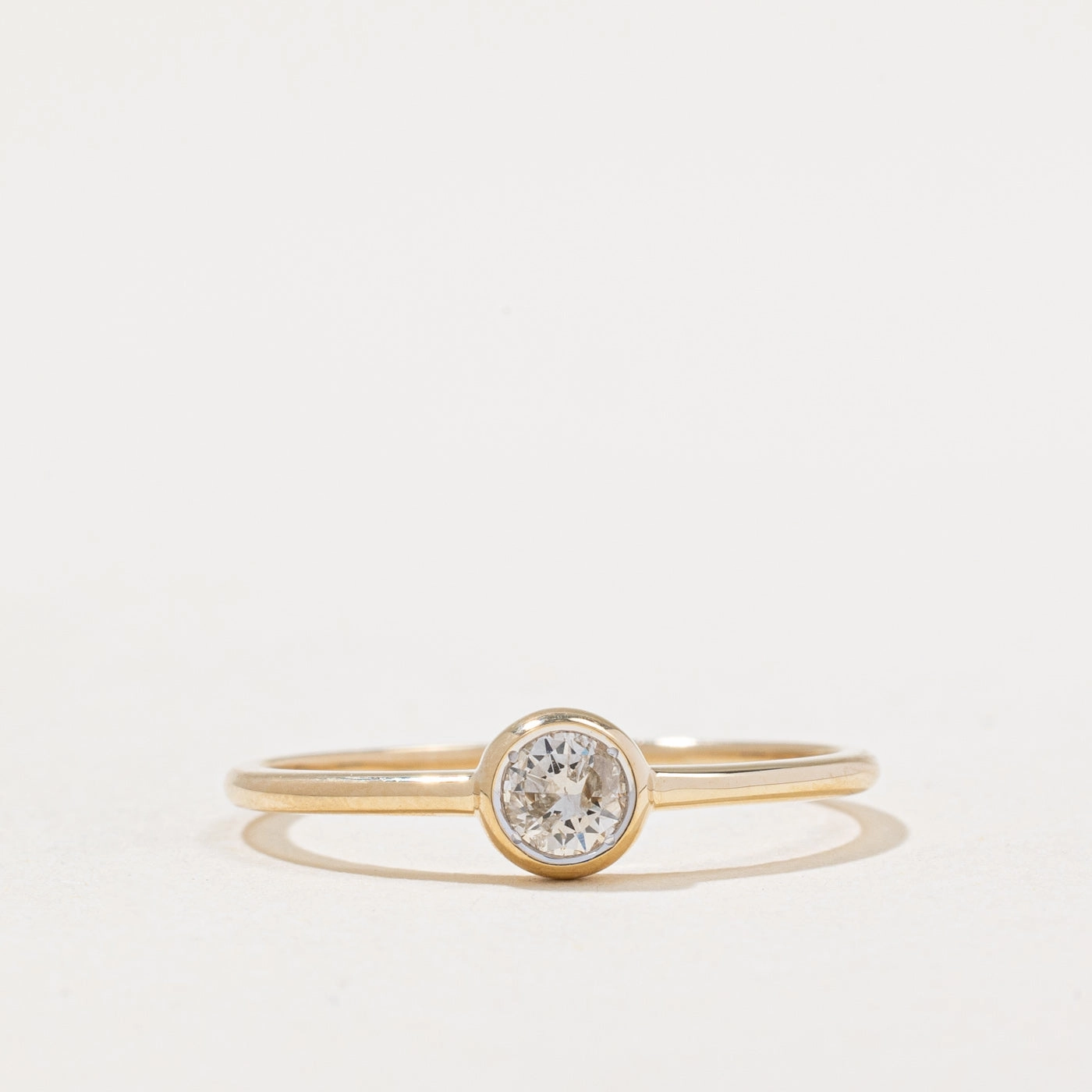 '100 Ways' Bezel Set Diamond Ring | 0.15ct | SZ 6.75 | Flat Lay Charming Details