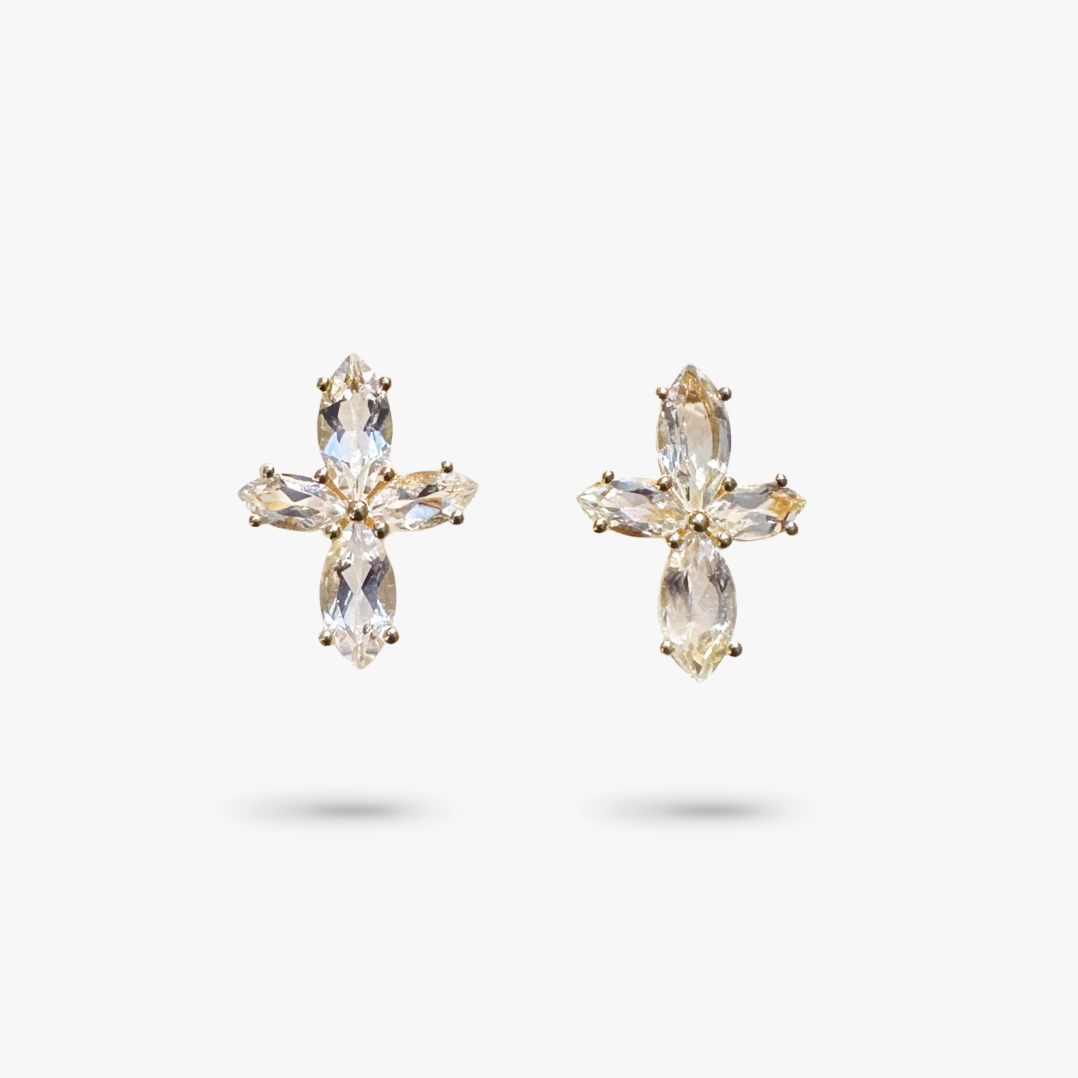 Shiny Style Amare Wear Marquise Flower White Topaz Earring Studs