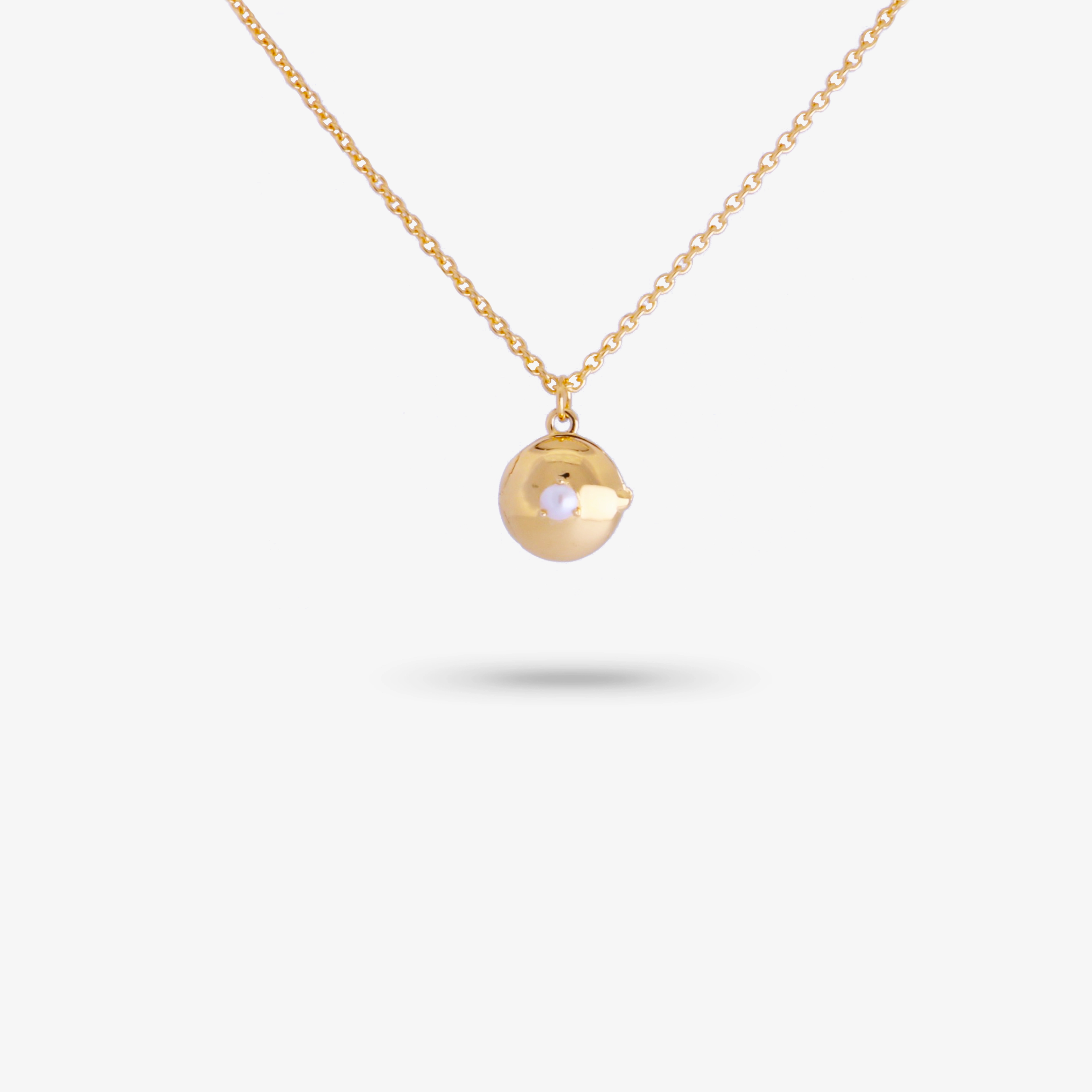 Amare Wear Petite Necklace Lockets Freshwater Pearls Vibrant Edge Luxury Craftsmanship