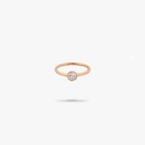 Amare Wear White Topaz Solitaire Ring- April Birthstone HighEnd Memento