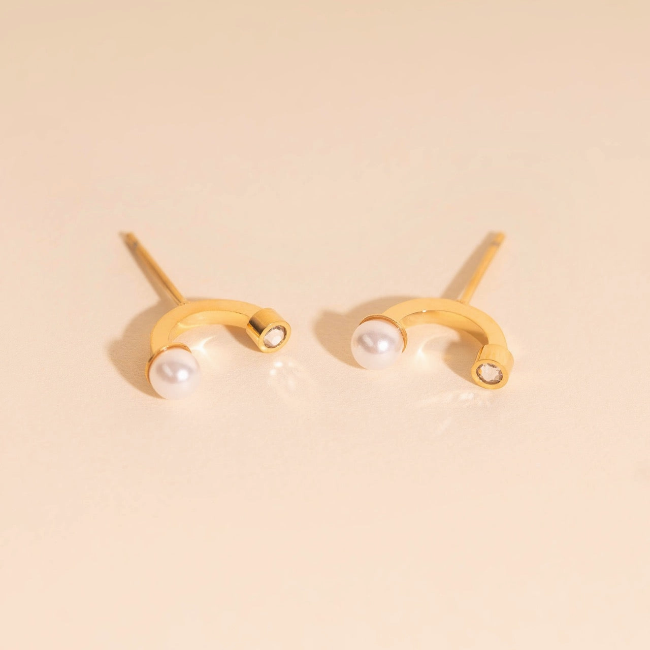 Arc and Pearl Stud Earrings Vibrant Finish Layering Choice