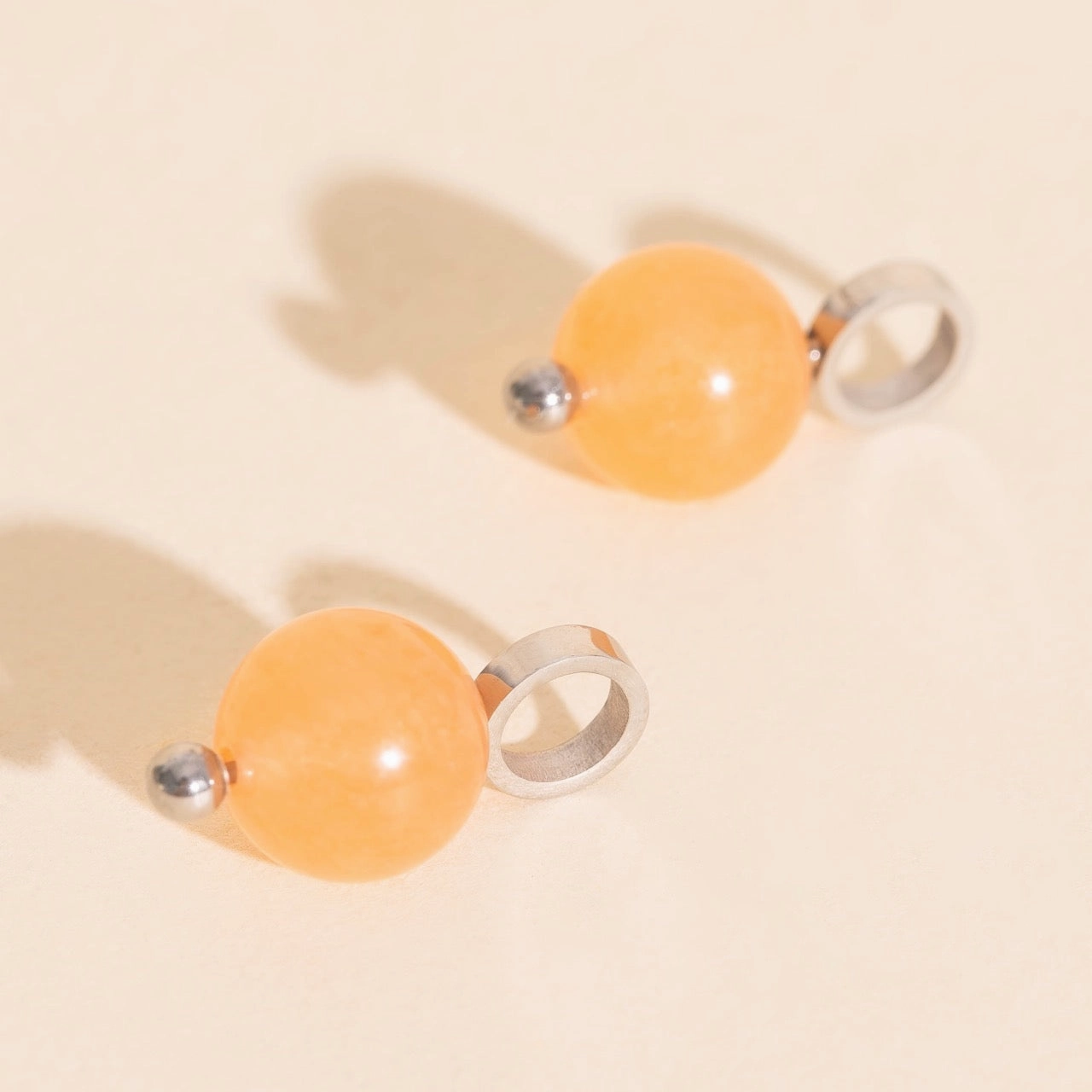 Modern Contour Expressive Highlight Aura Huggie Hoop Charms