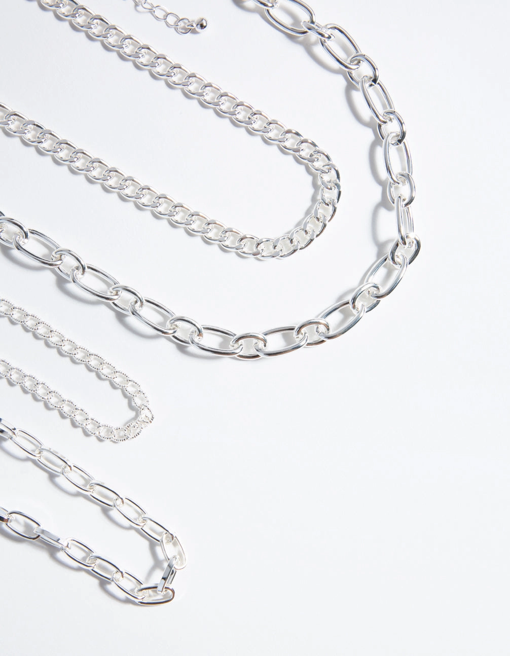 Perfect Piece Elegant Look Silver Mixed Chain Choker 4-Pack