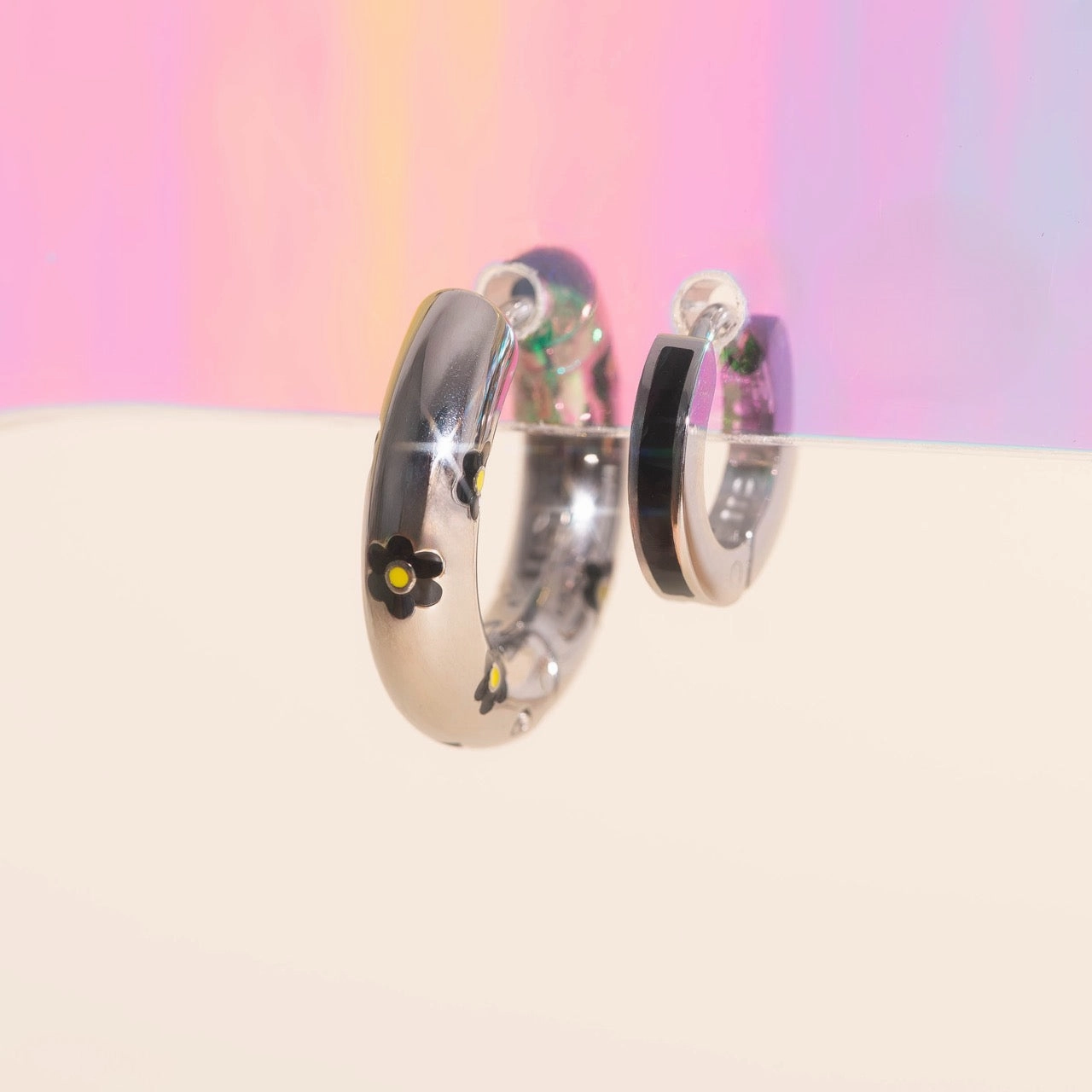 Fashion Forward Black & Yellow Daisy Stack Pack (2 item pairs)