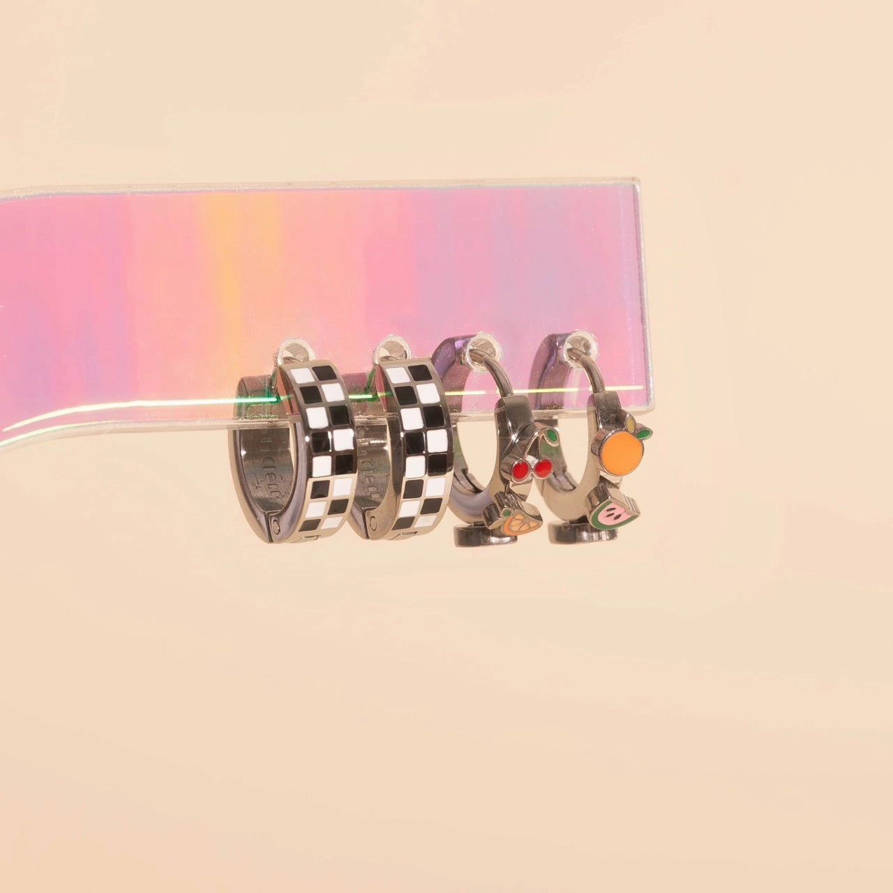 Glam Set Evening Collection Checkered Fruit Stack Pack (2 items)