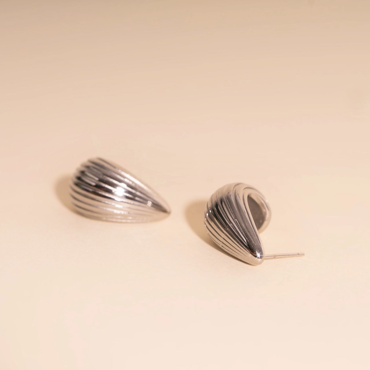 Street Accent Playful Shine Chunky Tear Drop Stud Earrings