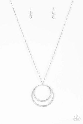 Splendid Present Tied Item Paparazzi Accessories ? Front and EPICENTER - White Necklace?Flat Rate Ship $4.50?