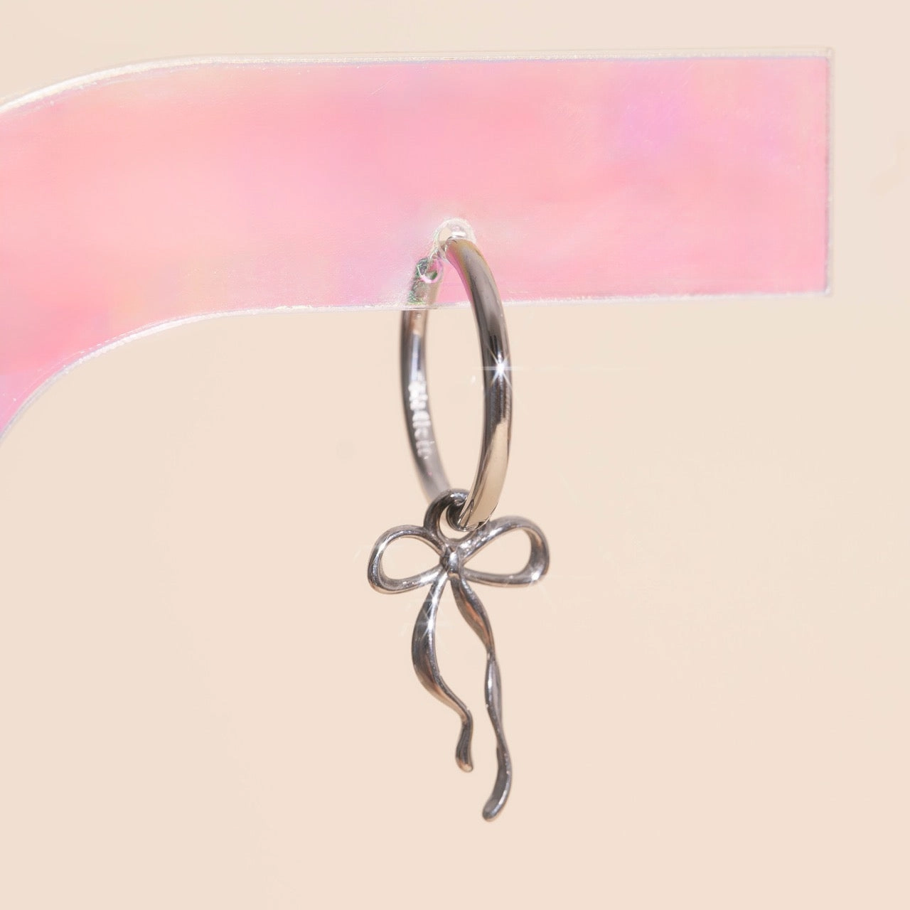 Artisan Touch Cool Contrast Dainty Bow Charm Oopsie Stack Pack (2 item pairs)