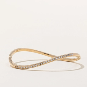 Camera Ready Curved Diamond Bangle | 0.25ctw | 6.5" |