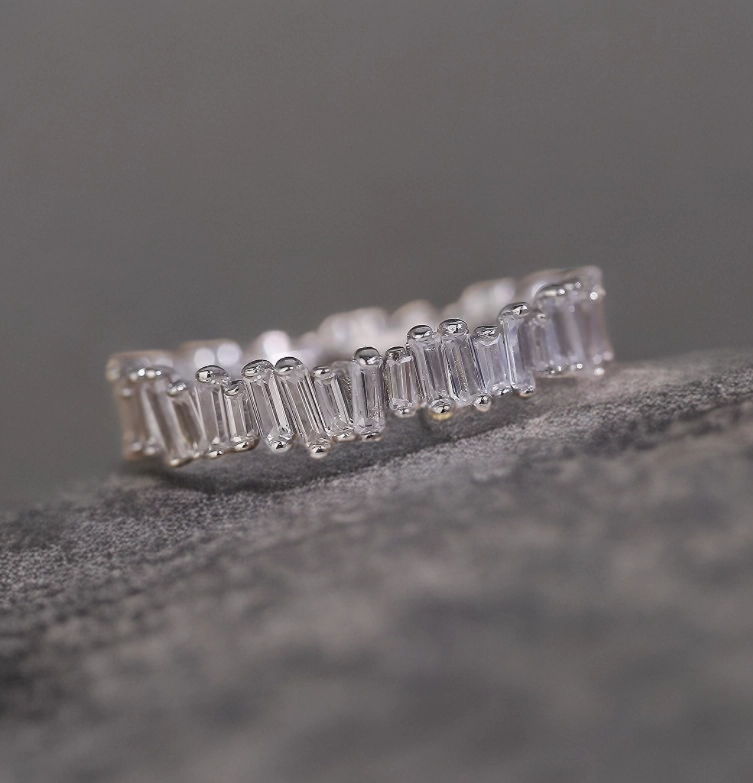 Superior Art HighEnd Craft Sterling Silver Wavy Baguette Eternity Band CZ Ring