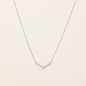 Close Up Diamond Scoop Necklace | 0.77ctw | 16" |