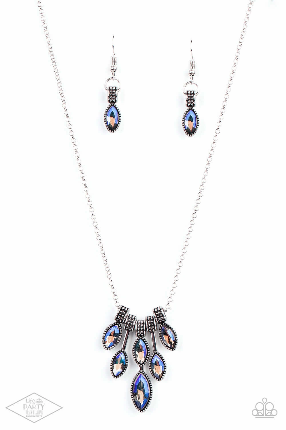 Paparazzi Accessories ?You Should See Me In A Crown - Multi Necklace? Flat Rate Ship $4.50? Beautiful Piece Chic piece