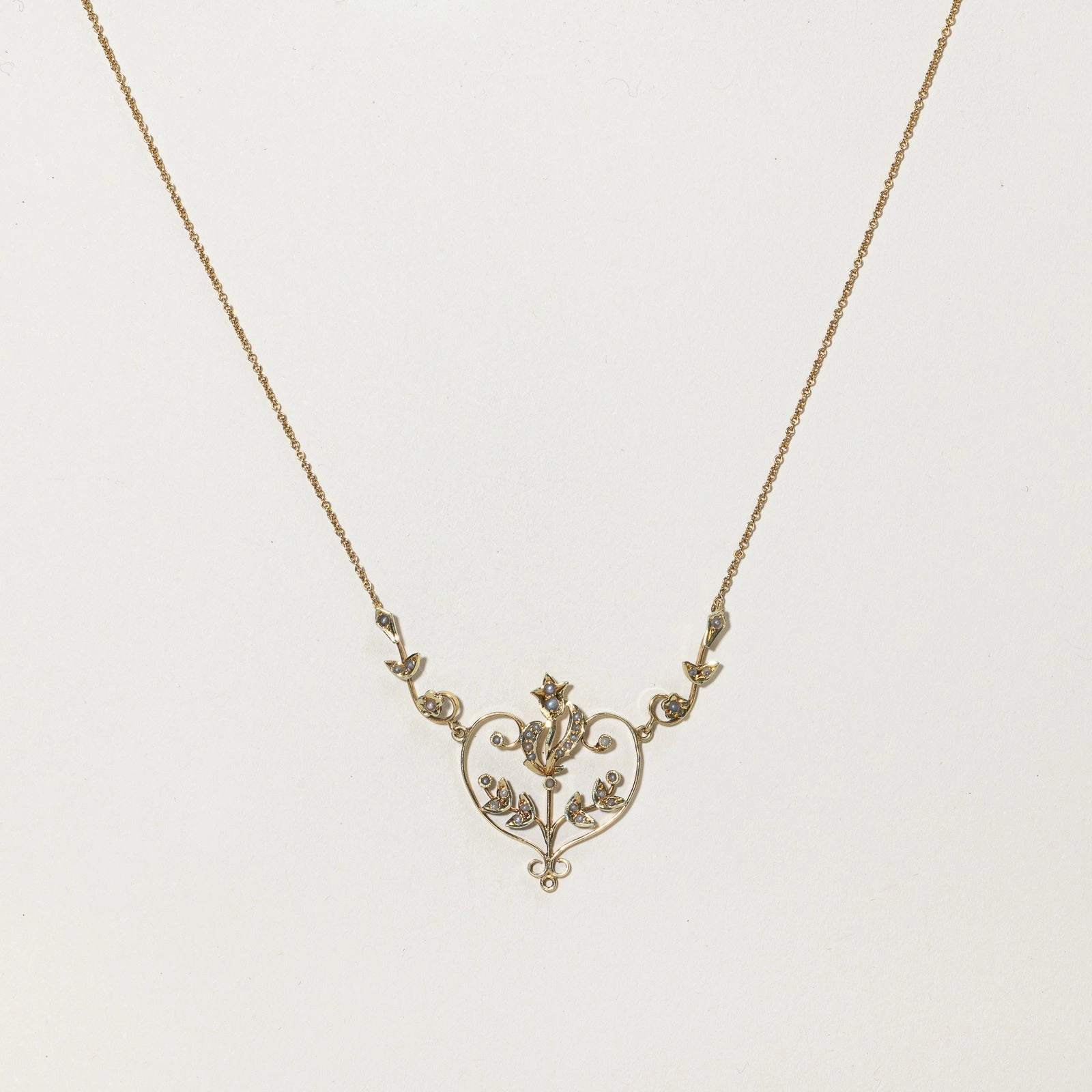 Polished Touch Edwardian Seed Pearl Necklace | 16" |