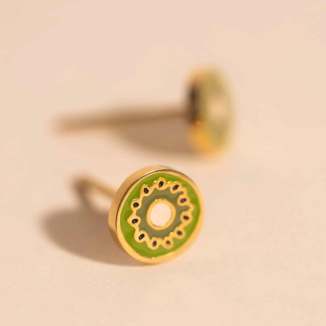 Artistic Detail Mini Kiwi Stud Earrings