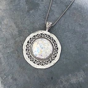 Exquisite Roman Glass Pendant In Sterling Silver Wedding Locket Item High-End Style