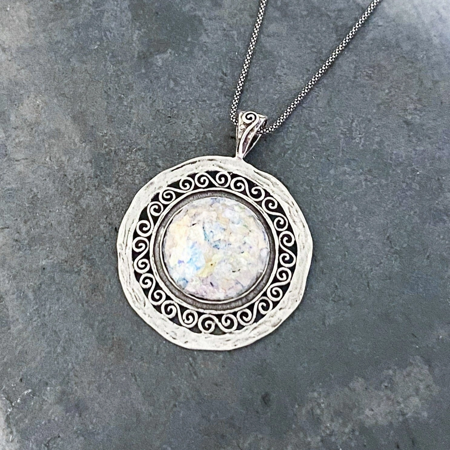 Exquisite Roman Glass Pendant In Sterling Silver Wedding Locket Item High-End Style