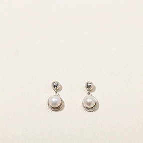 Luxury Mood Refined Pieces Pearl Drop Earrings