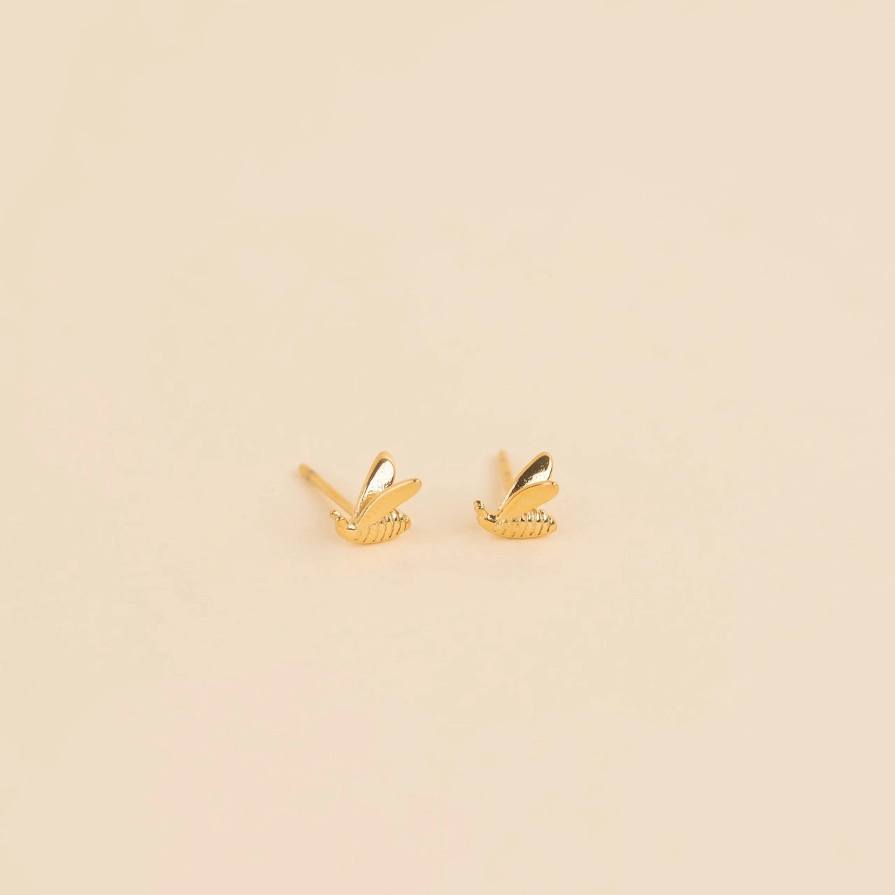 Elegant Outfit Mini Bug Stud Earrings