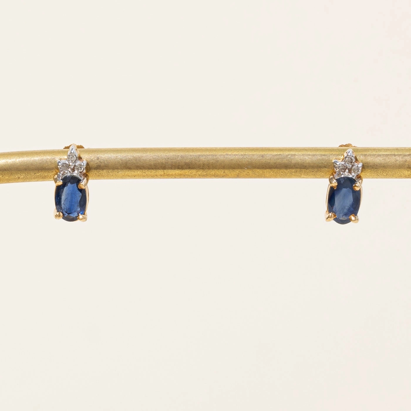 Sapphire & Diamond Earrings | 1.00ctw, 0.03ctw | Muted Finish