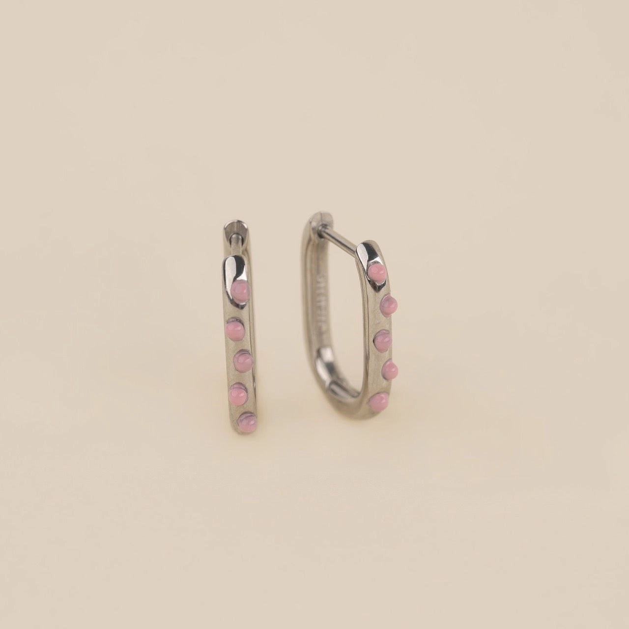 Unique Vibe Bumpy Rounded Huggie Hoop Earrings