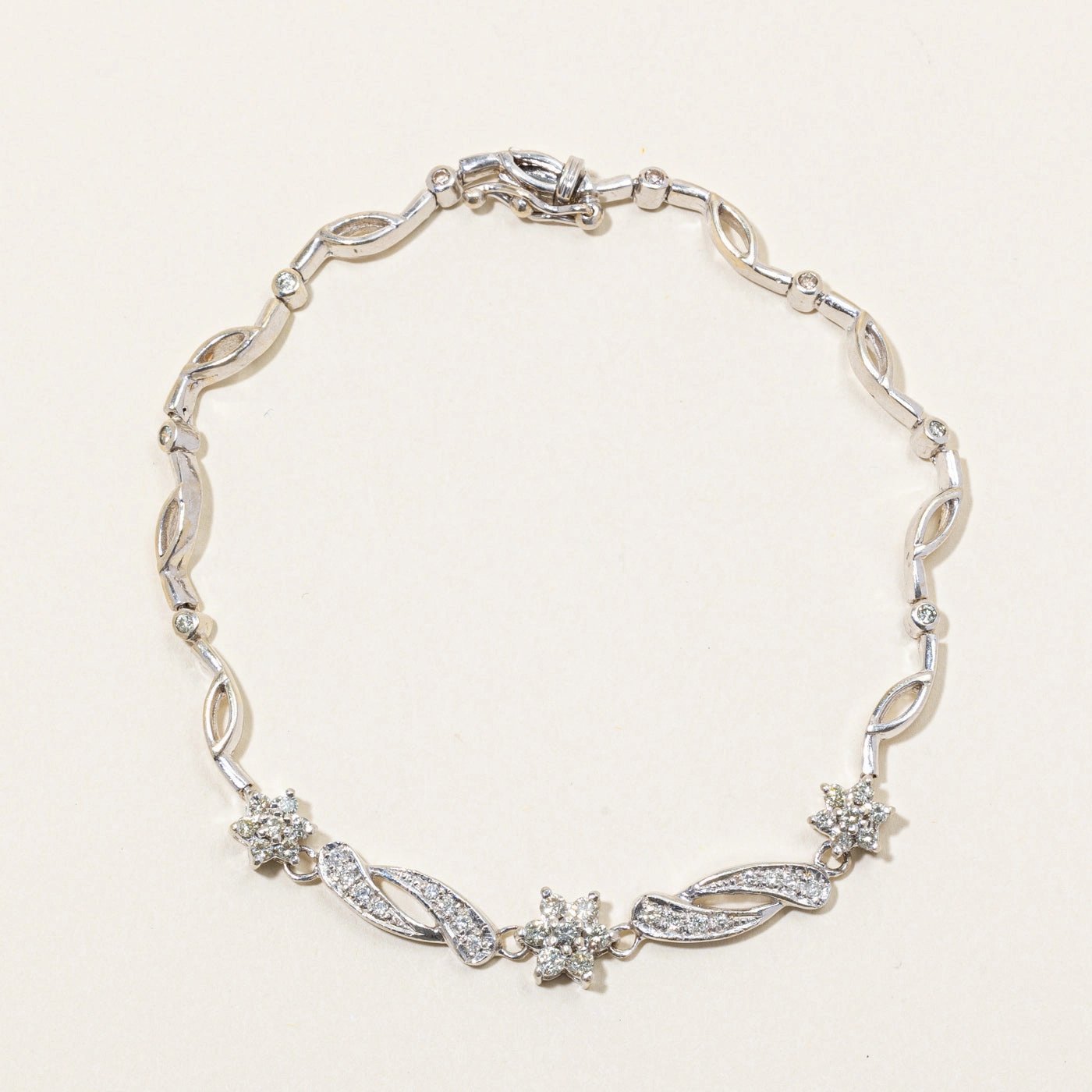 Cluster Diamond Bracelet | 0.85ctw | 7.75" | Stylish Line Premium Piece