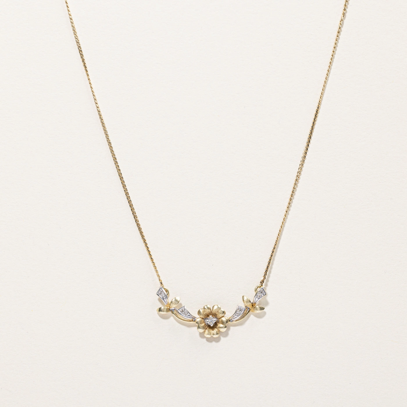 Daily Detail Floral Diamond Necklace | 0.05ctw | 16"|