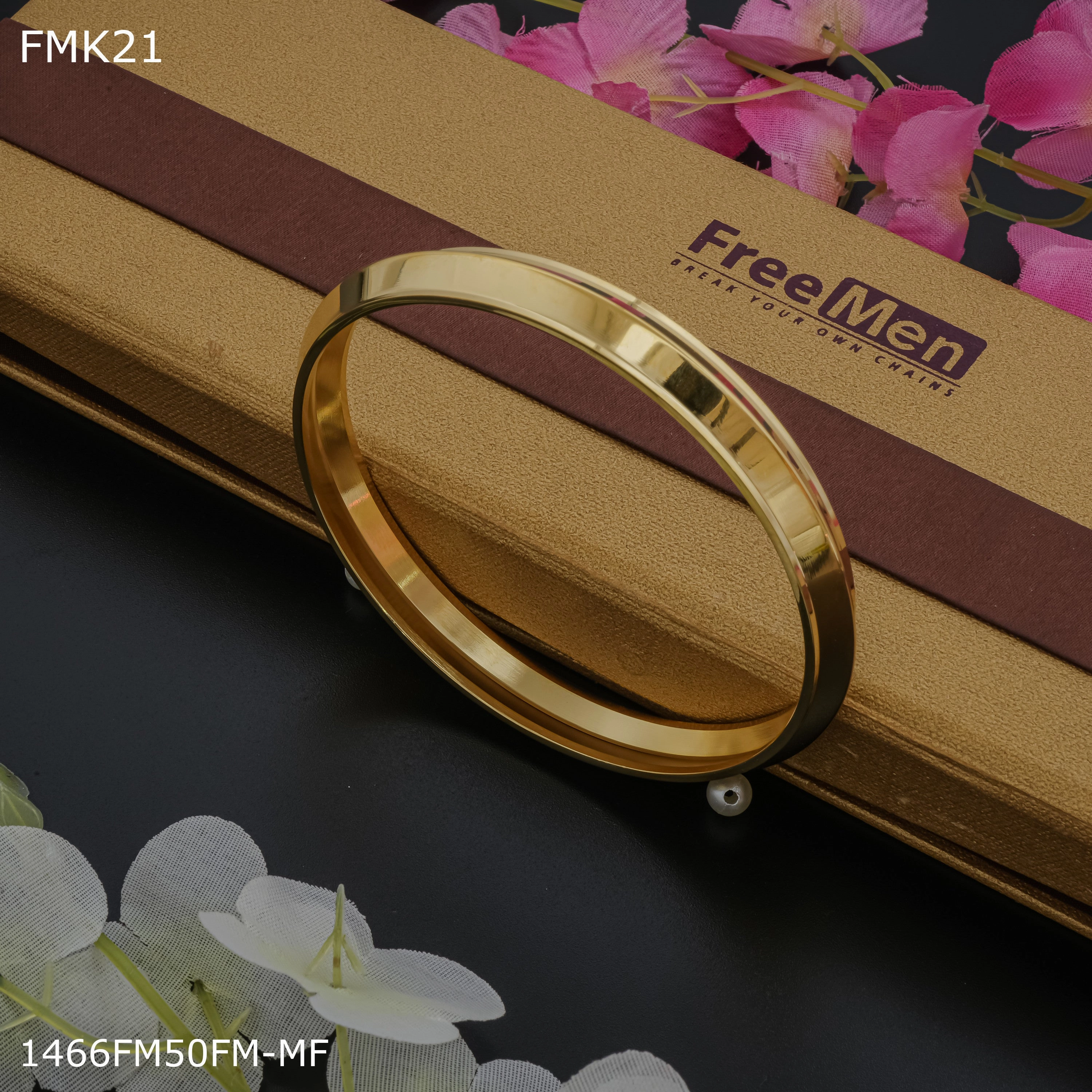 Instant Clarity Extraordinary design FreeMen Shine golden kada for Men FMK21