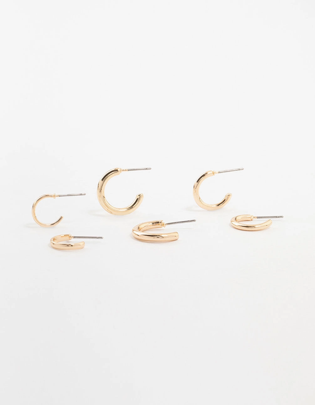 Stunning Adornment Statement Piece Gold Graduating Clean Huggie Earrings 3-Pack