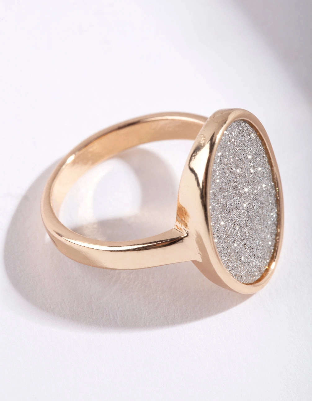 Gold Oval Glitter Paper Ring Vintage Accessory