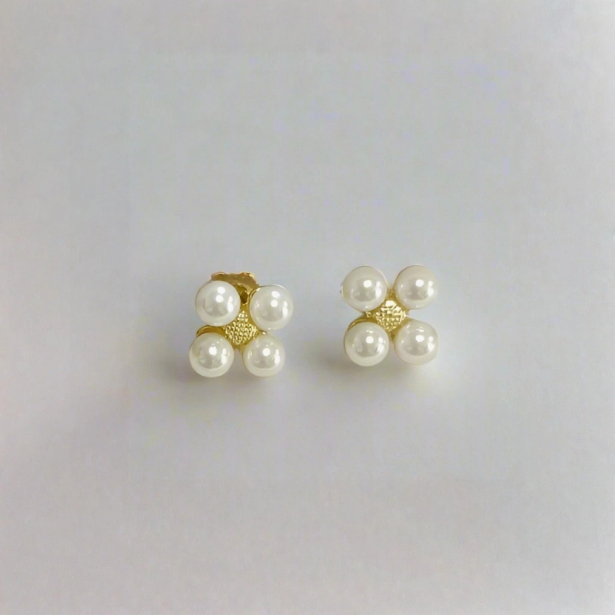 Brilliant Aesthetic Gold-plated Surgical Steel Four Bead Stud Earrings