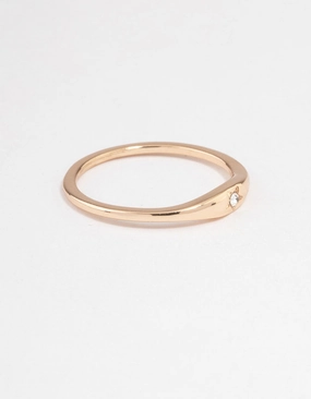 Gold Solitaire Tapered Ring Fantastic Statement