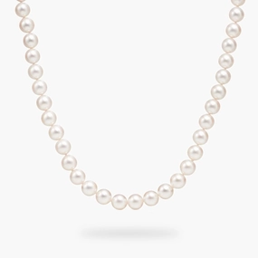 Vogue Style Soft Shadow The minimal Akoya Pearl Necklace