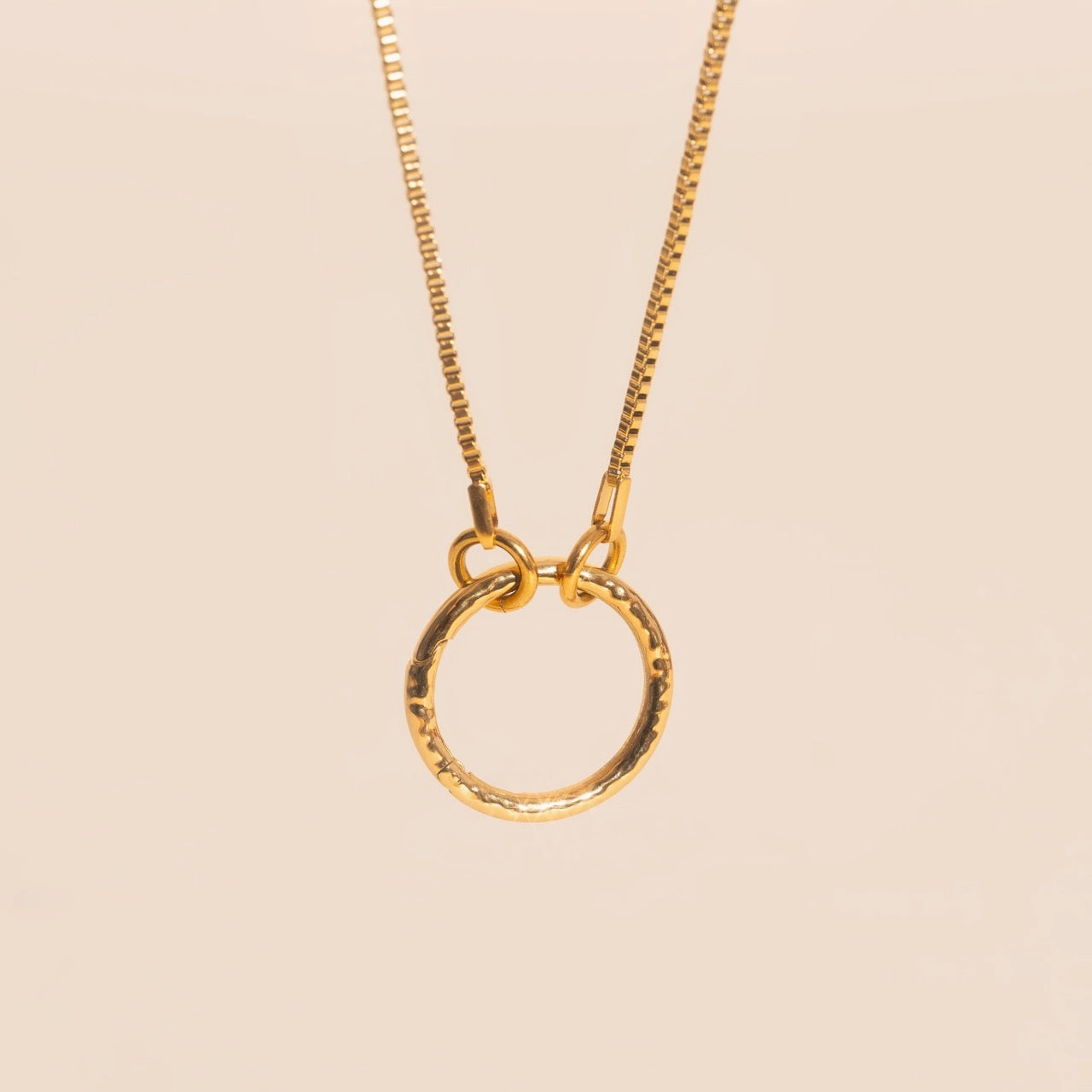 Polished Mood Hammered Circle Necklace Charm Clasp (18mm)