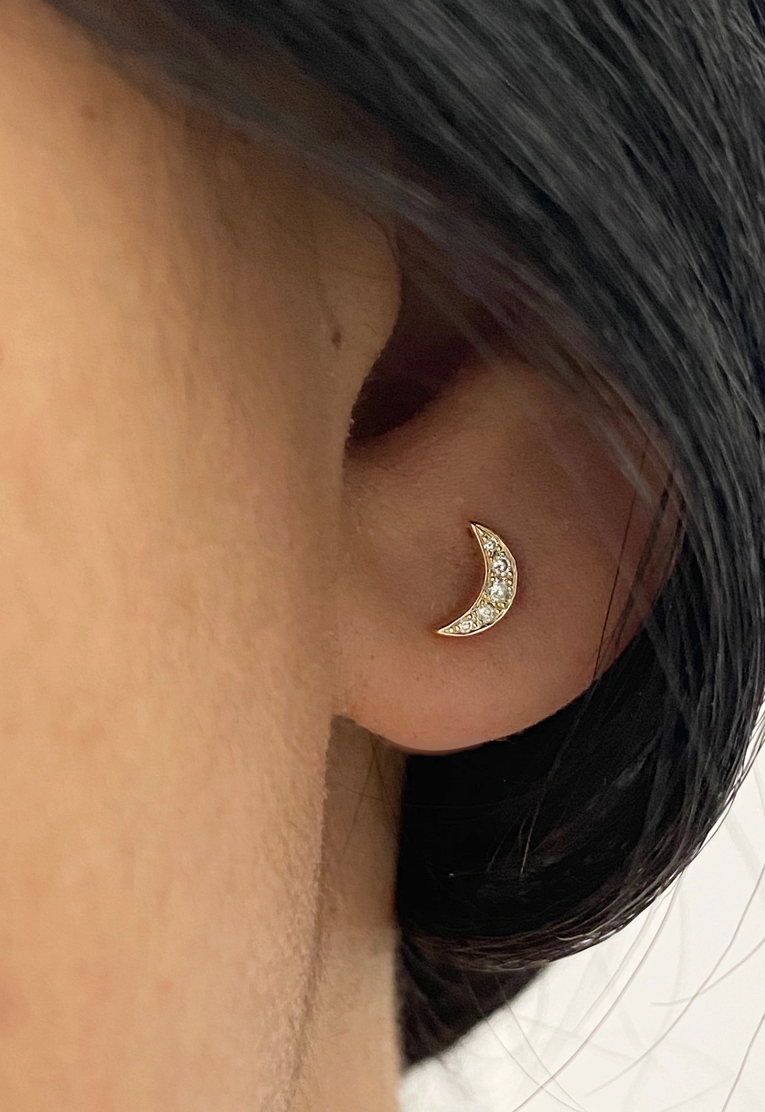 14K Gold Push Flat Back Diamond Moon/Star Earring Sleek Texture