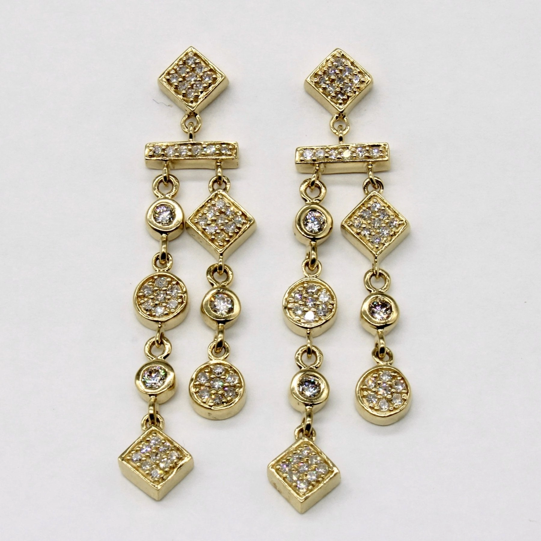 Elegant Choice Smooth Lines 'Effy' Diamond Drop Earrings | 0.75ctw |