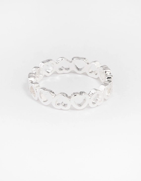 Silver Alternating Heart Ring Timeless Appeal Modern Application