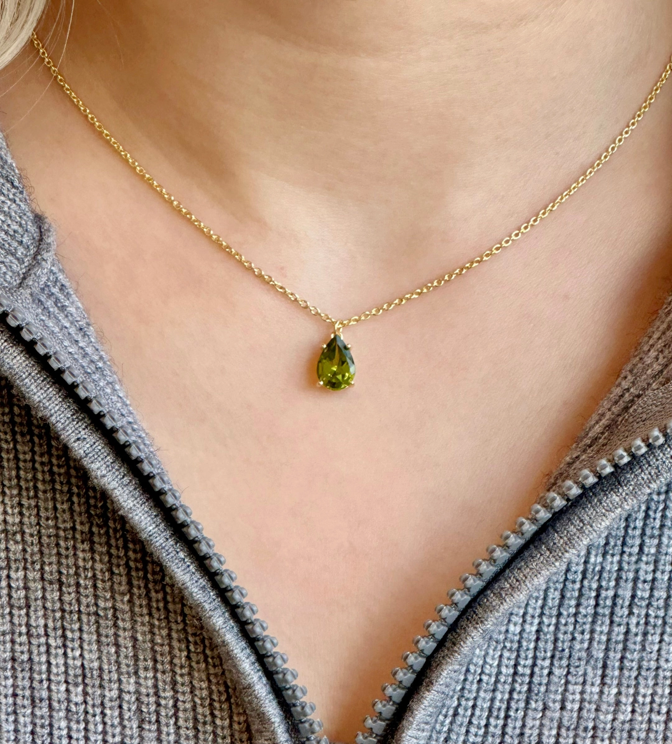 Amare Wear Celebration Collection - August Birthstone Necklace Peridot Polished Edge