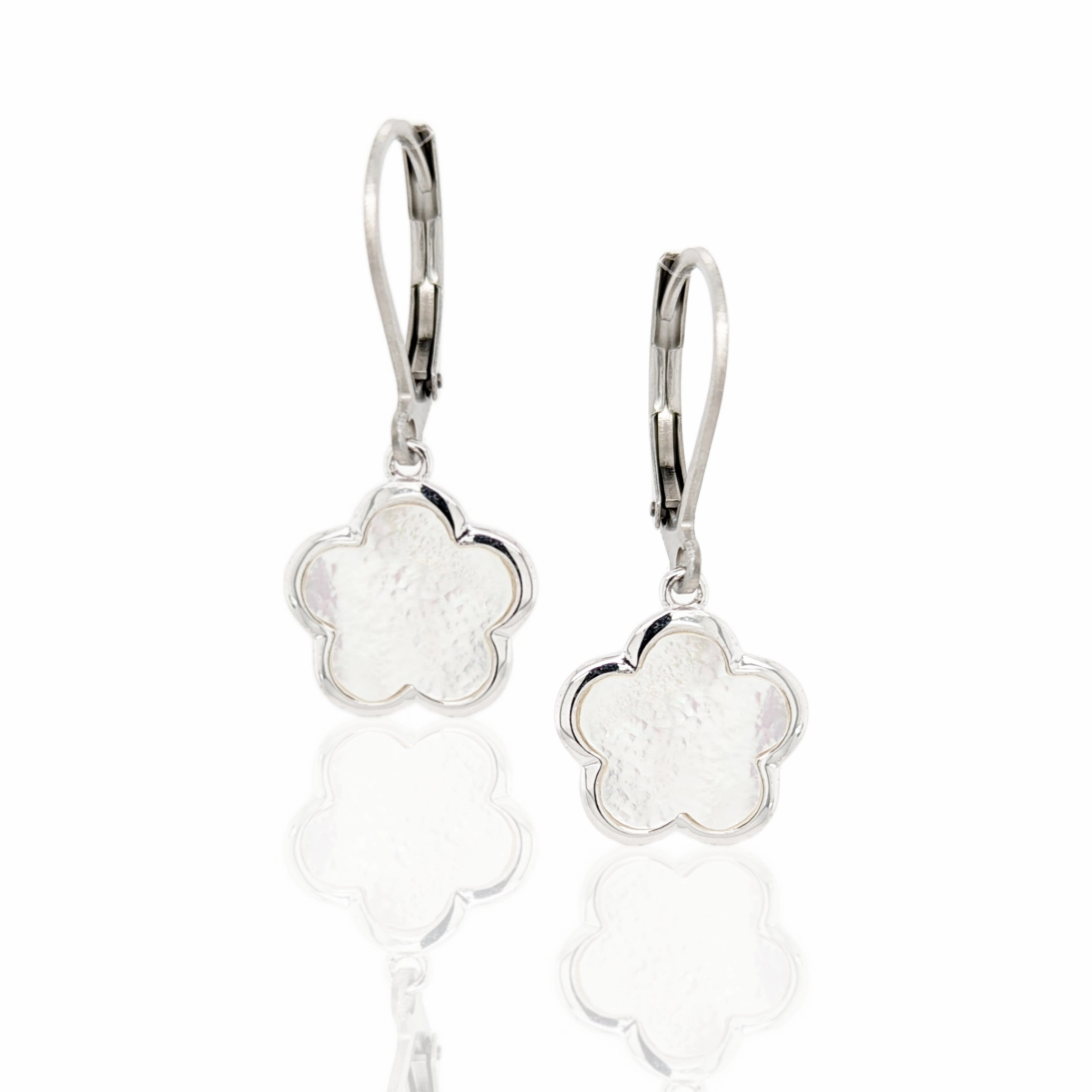 Affordable Element Surgical Steel Mother of Pearl Flowers Earrings on Leverback