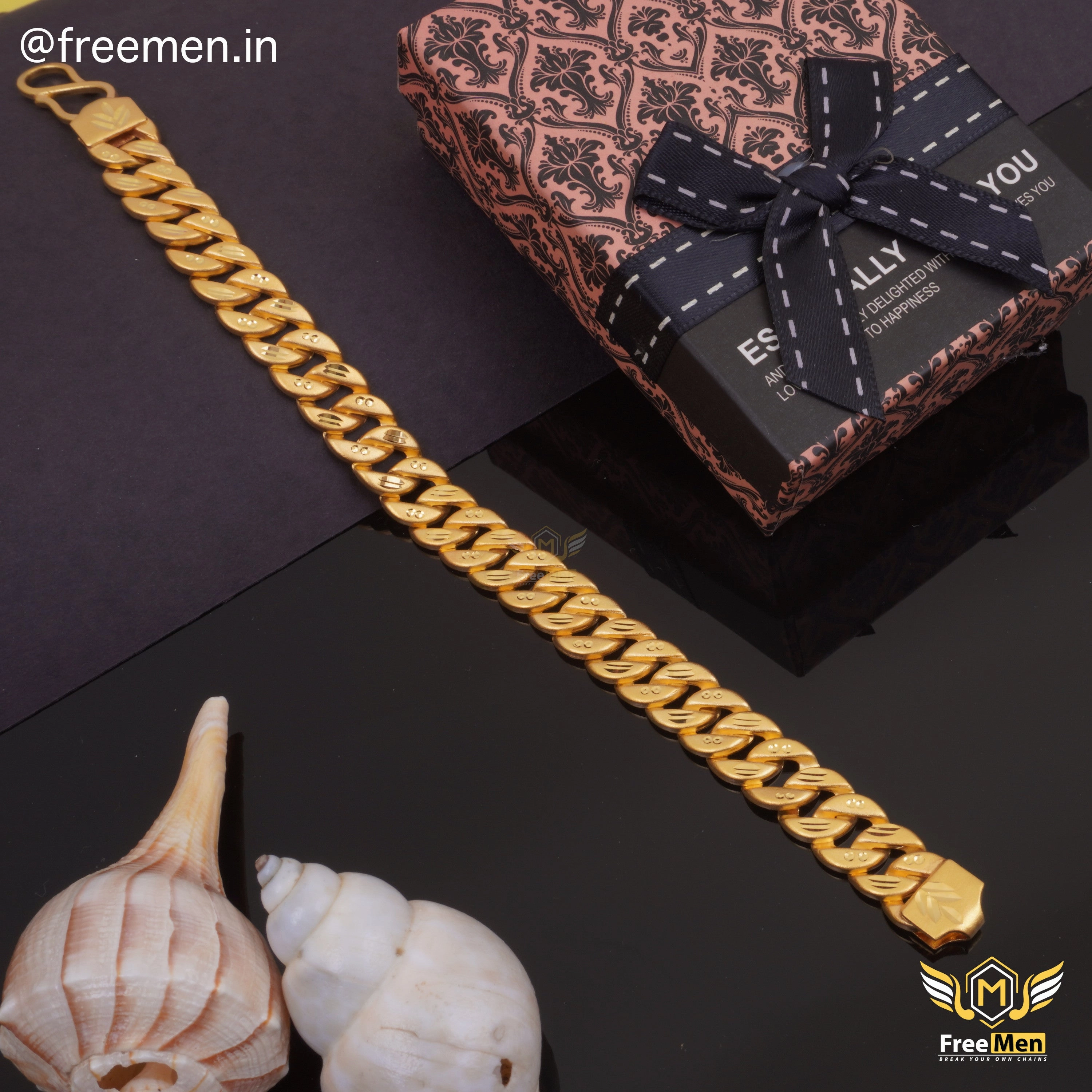 Freemen Gold Plated Nice Singapuri Style Bracelet  - FMG306 Accessible Option Noteworthy Accent