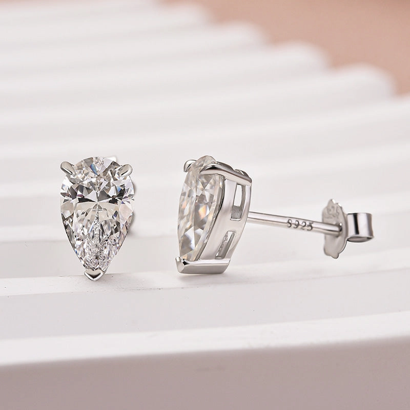 Circular Item Contemporary accessory Louily Classic Moissanite Pear Cut Earrings In Sterling Silver