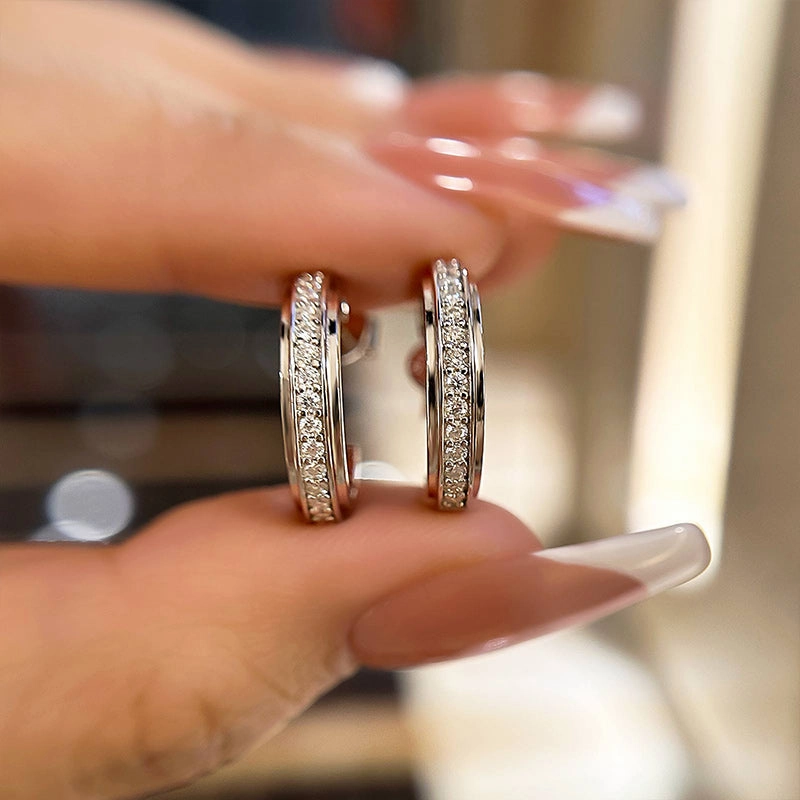 Summer Embellishment Graceful Must-Have Louily Moissanite Classic Round Cut Curved Stud Earrings