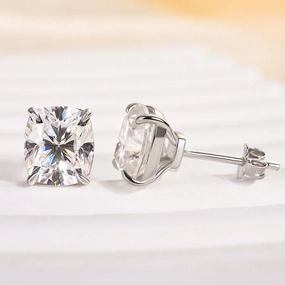 Louily Moissanite Cushion Cut Women's Stud Earrings Sparkling Decor