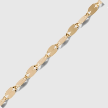 Marina Girl Everyday Edge Outdoor Event