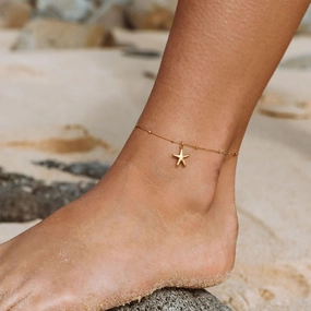 Heroic Perspective Mini Starfish Anklet