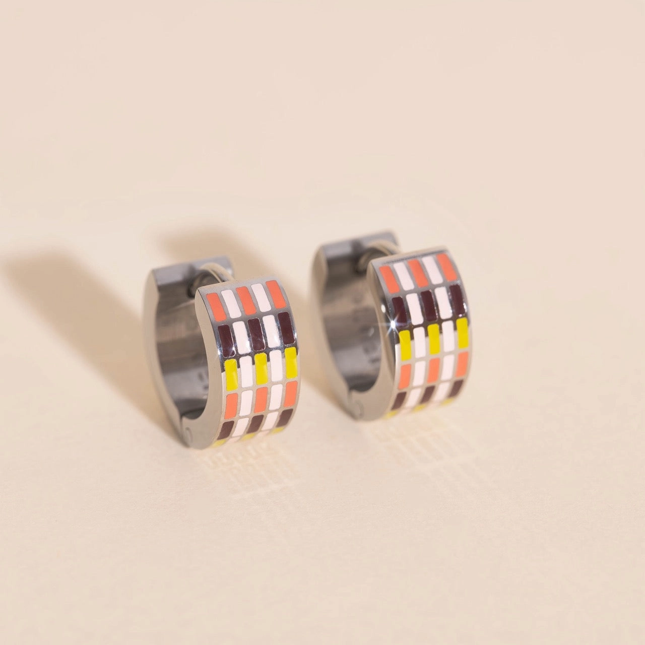 Stitched Super Chunky Huggie Hoop Earrings Radiant Finish