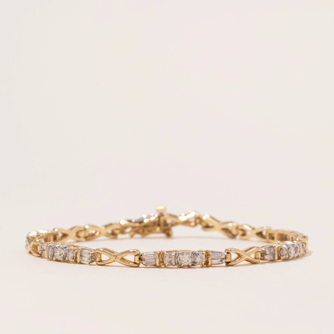 Chic Shape Mixed Cut Diamond Tennis Bracelet | 0.65ctw | 7"