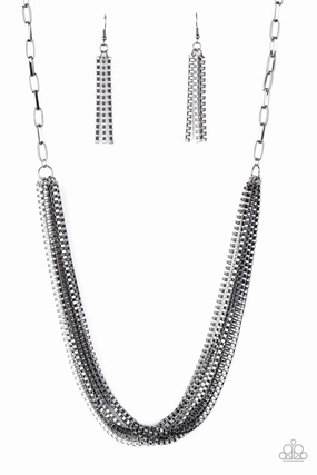 Crystal Piece Paparazzi Accessories ? Beat Box Queen - Black Necklace?Flat Rate Ship $4.50?