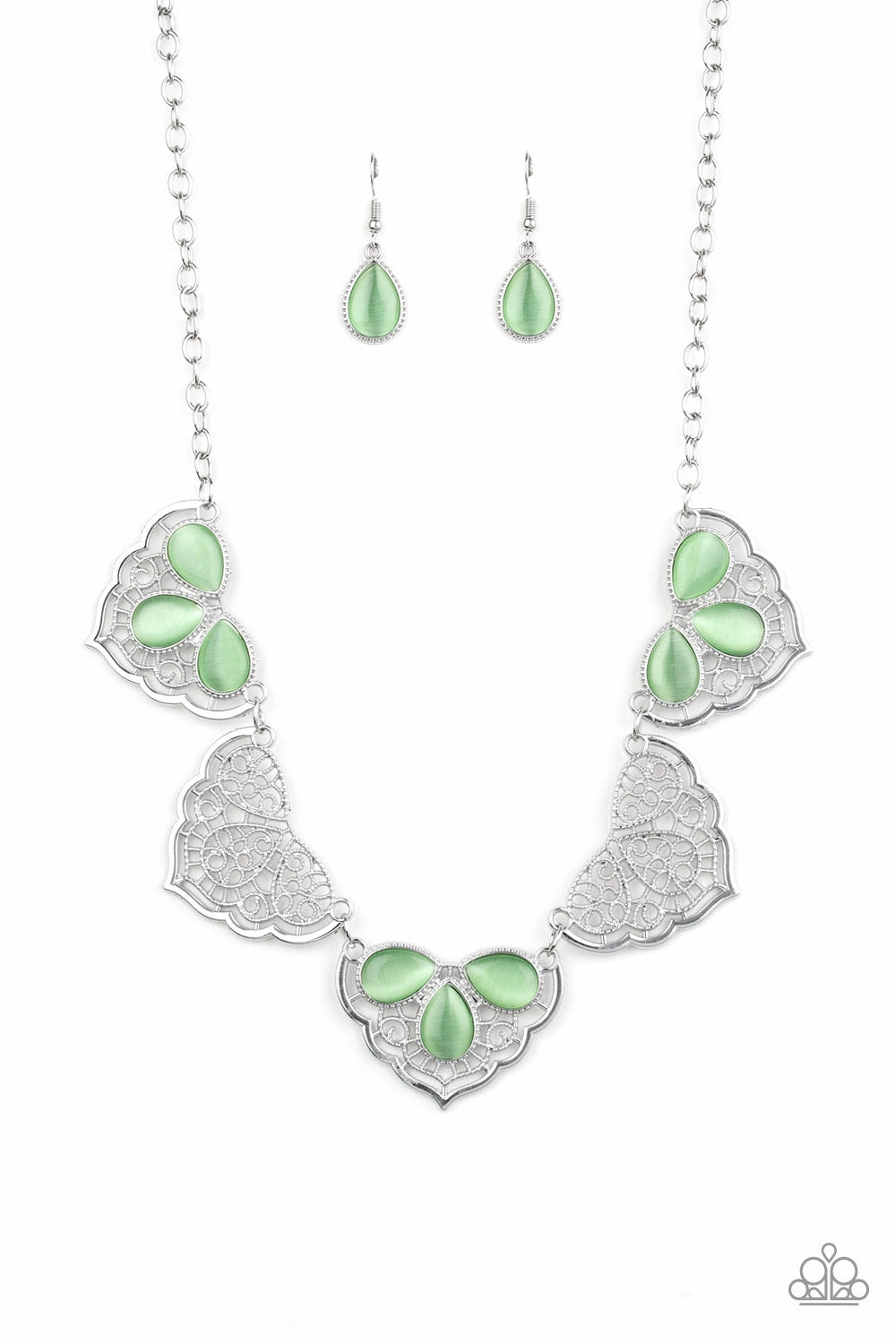Paparazzi Accessories ? East Coast Essence - Green Necklace?Flat Rate Ship $4.50? Diverse Audience Exquisite Item