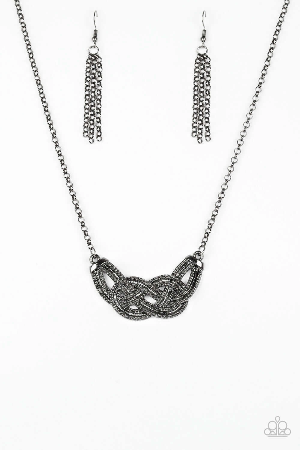 Daily Feature Paparazzi Accessories ? Nautically Naples - Black Necklace?Flat Rate Ship $4.50?